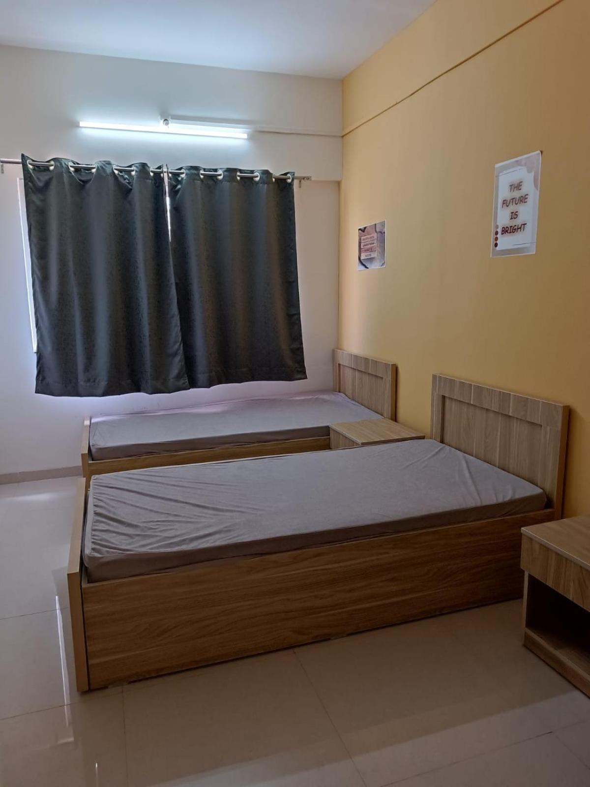 Хостел Torrent Coliving Пуна Экстерьер фото